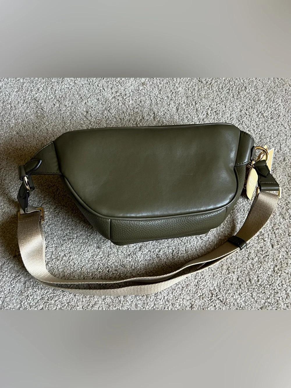 Michael Kors compact michael